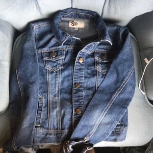 Dark wash jean jacket